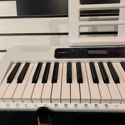 Casio Casiotone CT-S200 Keyboard White image 2