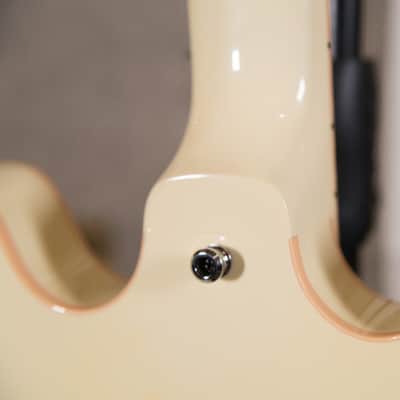 Gibson ES-335 Custom Shop 2000s Alpine White owned by Chris Shiflett image 5