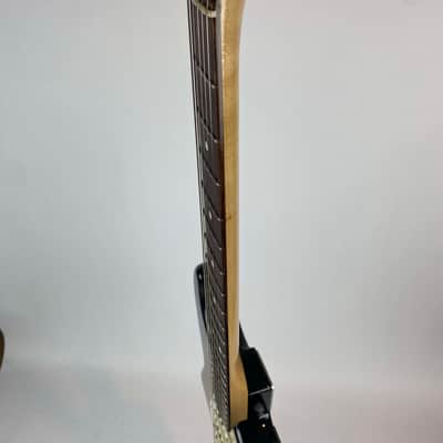 Fender VG Strat USA . - Sunburst with Rosewood neck.& Fender hardshell case image 10