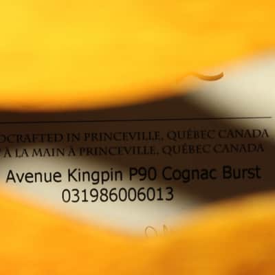 Godin 5th Avenue Kingpin Cognac Burst image 11
