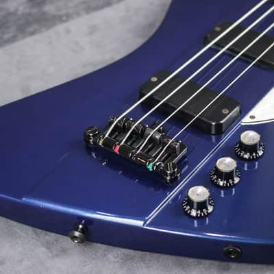 Rare Gibson Thunderbird 2000 Sapphire Blue Limited Edition OHSC image 8