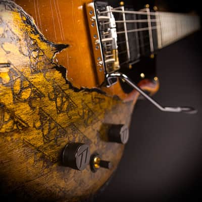Third Eye Guitars 3YE - London's Burning™ - Pièce Unique #7 - "Under My Skin" image 2