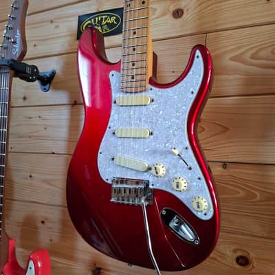 Chery Strat-Style Electric Guitar – 1990s Korea – Metallic Red image 3