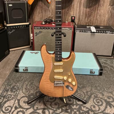 Fender Rarities Series Quilt Maple Top American Original '60s Stratocaster with Rosewood Neck 2019 - Natural image 2