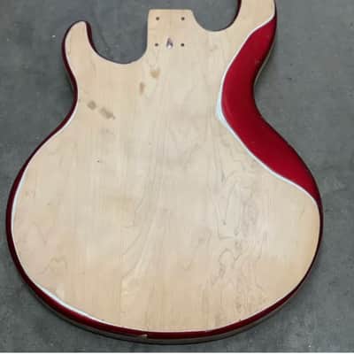 Peavey Vintage T-20’s Series guitar body image 2
