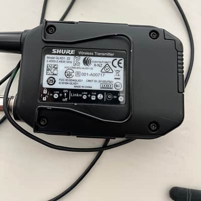 Shure Wireless Microphone System - GLXD4 receiver, GLXD1 bodypack, PGA31 Headset all on Z2 Band image 6