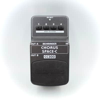 Behringer CC300 Chorus Space-C Guitar Effect Pedal image 2
