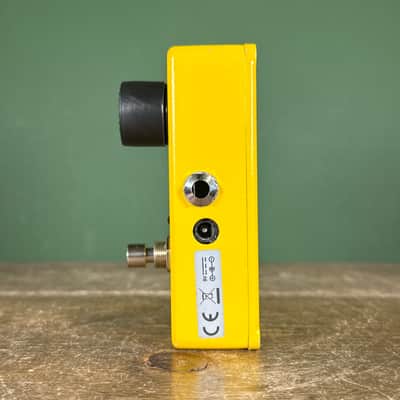 MXR M148 Micro Chorus 2005 - Present - Yellow image 5