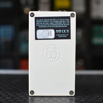 Walrus Audio Fathom Multi-Function Reverb Limited Edition