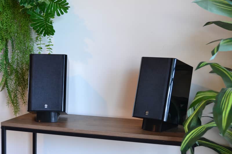 Yamaha NX-E700 2-Way Bookshelf Speakers Piano Black | Reverb