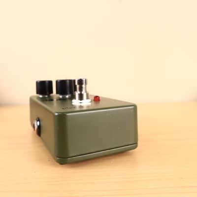 Electro-Harmonix EHX Nano Green Russian Big Muff Pi Fuzz Pedal image 4