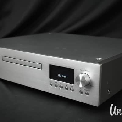 Technics SL-G700 SACD / CD Player & Digital Player in Excellent Condition image 3