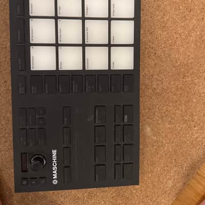 Native Instruments Maschine Mikro MKIII 2017 Black image 2