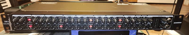 Samson SM10 Rack-Mounted 10-Channel Line Mixer