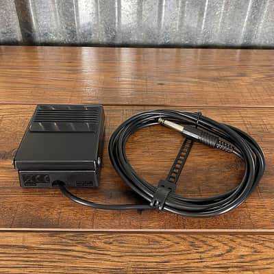 Roland DP-2 Momentary Footswitch & Keyboard Damper Pedal image 2