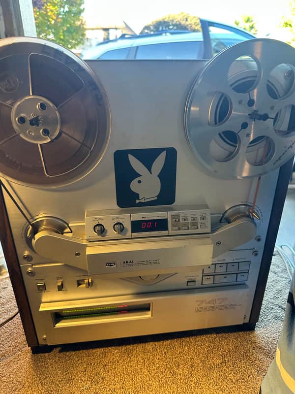 Akai GX-747 2-Channel 4-Track Tape Recorder 1981 - 1985 - Silver image 1