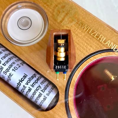 Benz Micro Ruby 3 Low Output MC Cartridge, Bruyére wood. Body, Line-contact Diamond on Boron image 9