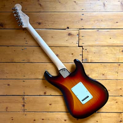 Fender American Elite Stratocaster with Ebony Fretboard Left-Handed 2019 Sunburst image 6