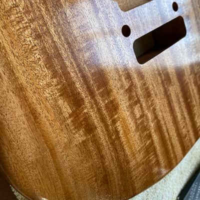 Warmoth Super Strat body Charvel Style mahogany image 4