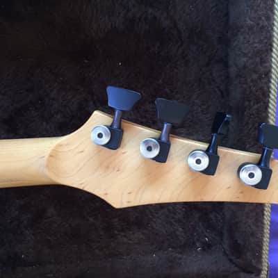 Carvin LB-70 1994 Left-handed Bass image 5