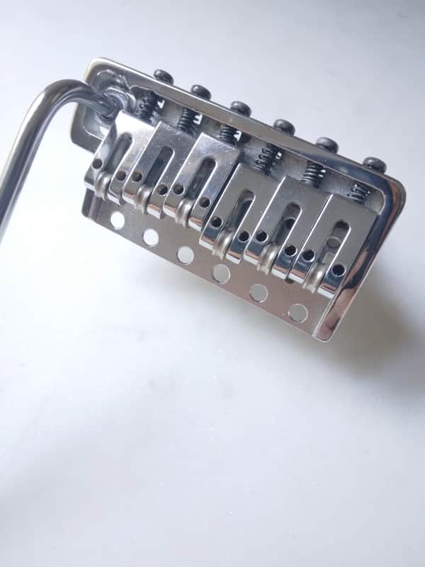 Levinson Blade Falcon STRATOCASTER TYPE tremolo 1990's - chrome