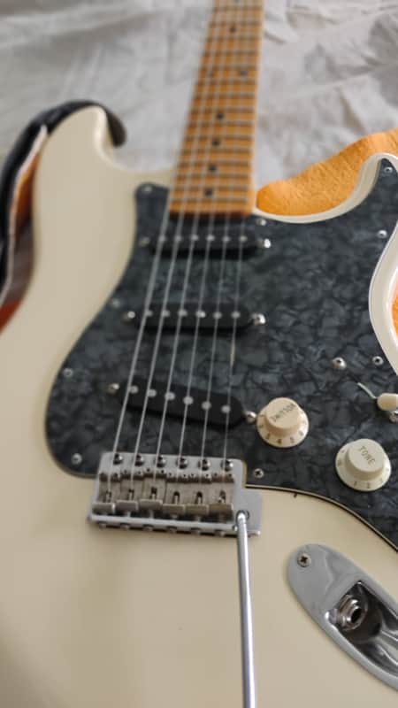 Fender Stratocaster MJT Partscaster 2000 s - White image 1