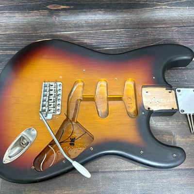 2000-02 Fender Japan ST62-70 Stratocaster Body Alder Sunburst w/Bridge