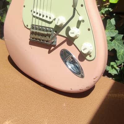 Fender Stratocaster Custom Shop Shell Pink image 4