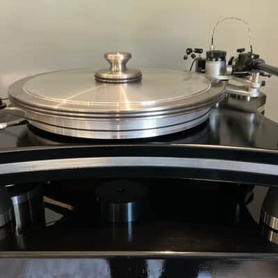 VPI Prime Signature Turntable Excellent Condition w/ Periphery Clamp And Brand New Tonearm And Junction Box image 1