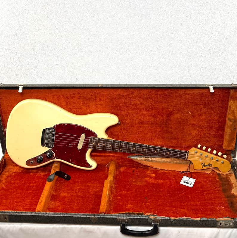 Fender Musicmaster II Caly Dot 1964 - Olympic White image 1