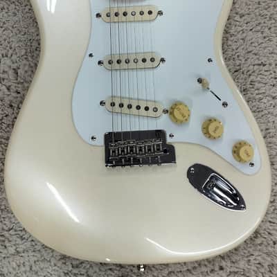 Fender Lincoln Brewster Stratocaster®, Maple Fingerboard, Olympic Pearl Finish image 4