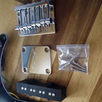 Fender Squire affinity image 2