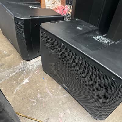 QSC KLA12 KLA Series 12" Powered Line Array Speaker 2010s - Black image 2