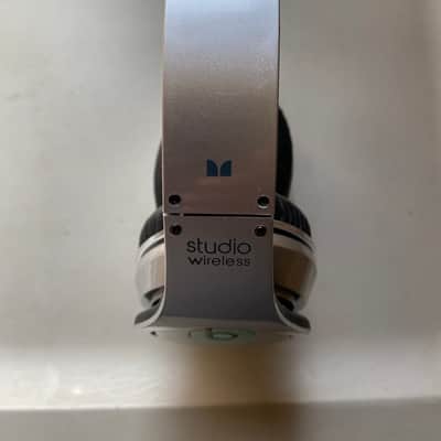 Beats by Dre Studio Monster Wireless Headphones image 2