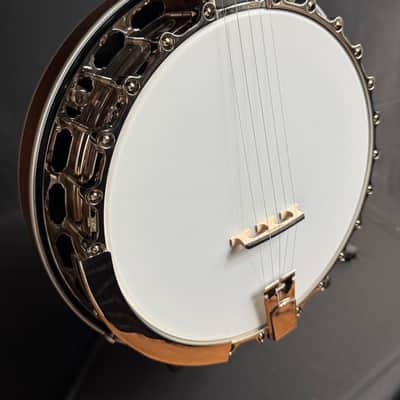 Gold Tone Mastertone™ OB-12 Top Tension Resonator Banjo Vintage Brown Finish w/ Case image 5