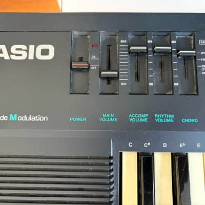 Vintage 1980's Casio CT-370 Casiotone 49-Key Synthesizer - WORKS! image 2