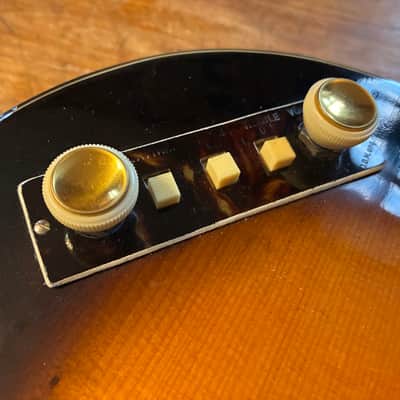 Hofner Club 50 1960s - Sunburst image 8