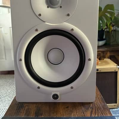 Yamaha HS8 8" Powered Studio Monitor (Pair) 2015 - Present - White image 7