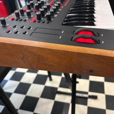 Sequential Pro 2 44-Key 4-Voice Monophonic / Paraphonic Synthesizer 2018 - 2020 - Black with Wood Sides image 6