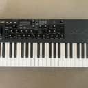 Dave Smith Instruments Mopho x4 44-Key 4-Voice Polyphonic Synthesizer 2013 - 2018 - Black with Wood Sides