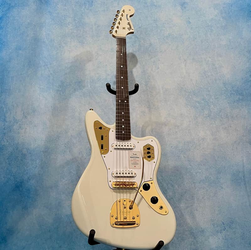 NEW - 2025 Fender Made in Japan Traditional Collection '60s Jaguar – White Pearl / Gold, Matching Headstock MIJ image 1