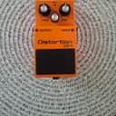 Boss DS-1 Distortion (Silver Label) 1994 - Present - Orange