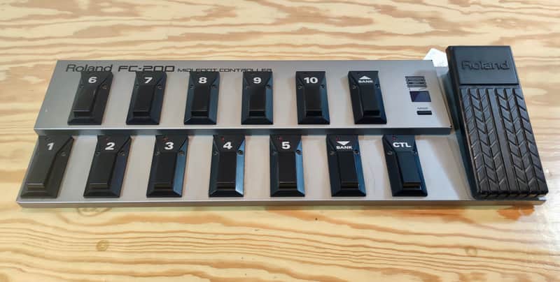 Roland FC-200 MIDIフットコントローラー 【公式通販】