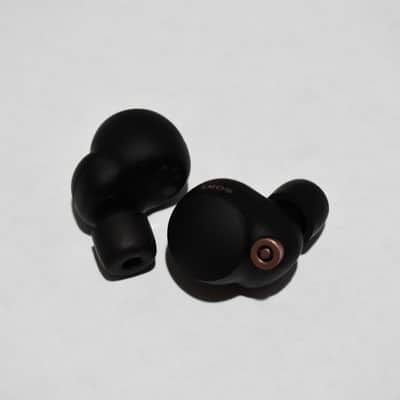 Sony WF-1000XM4 True Wireless Noise-Cancelling Headphones - Black image 5