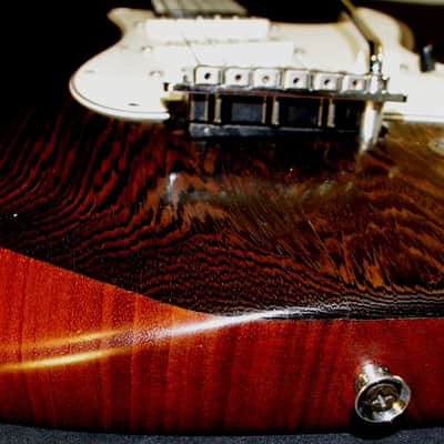 J. K. LADO WENGE STRAT 2002 WENGE. ONLY ONE BUILT. A MAJESTIC GUITAR. GREAT SOUND AND HIGH QUALITY. image 18