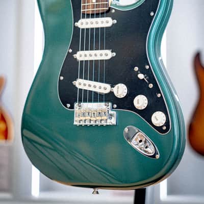 Fender Japan FSR Collection Hybrid II Strat RW SGM image 5