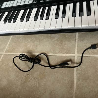 Novation Launchkey 49 MKIII MIDI Keyboard Controller 2020 - Present - Black image 4