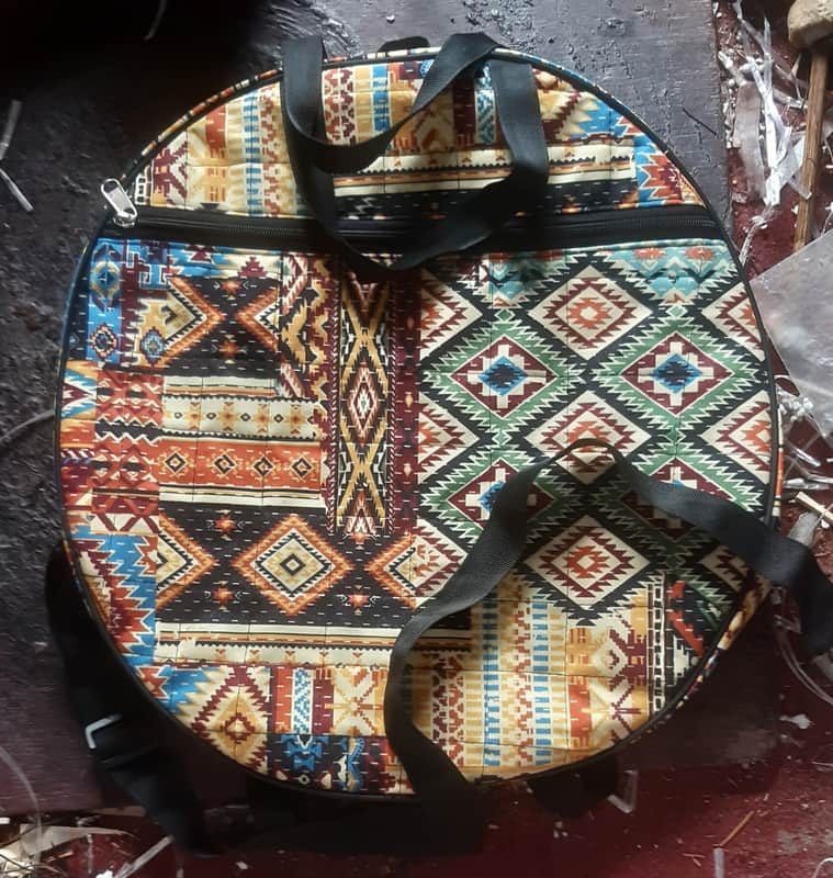 16" inch. VELVET Fabric Handmade Shaman Shamanic wooden frame drum Bag + front One Pocket , Avl. in (4) Four types Hanging belts imagen 1