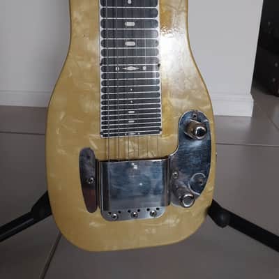 1954 Fender Champion Lap Steel - with genuine Fender hard case and DeArmond Model 600 volume pedal image 2