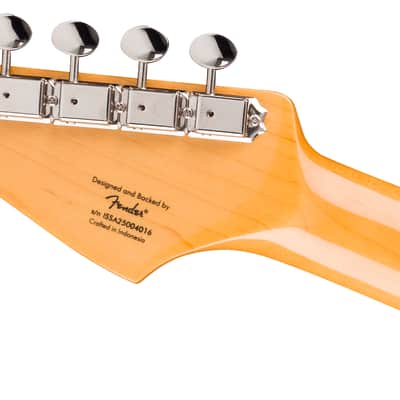 Classic Vibe™ '50s Stratocaster® HT, Maple Fingerboard, Parchment Pickguard, Shell Pink image 5